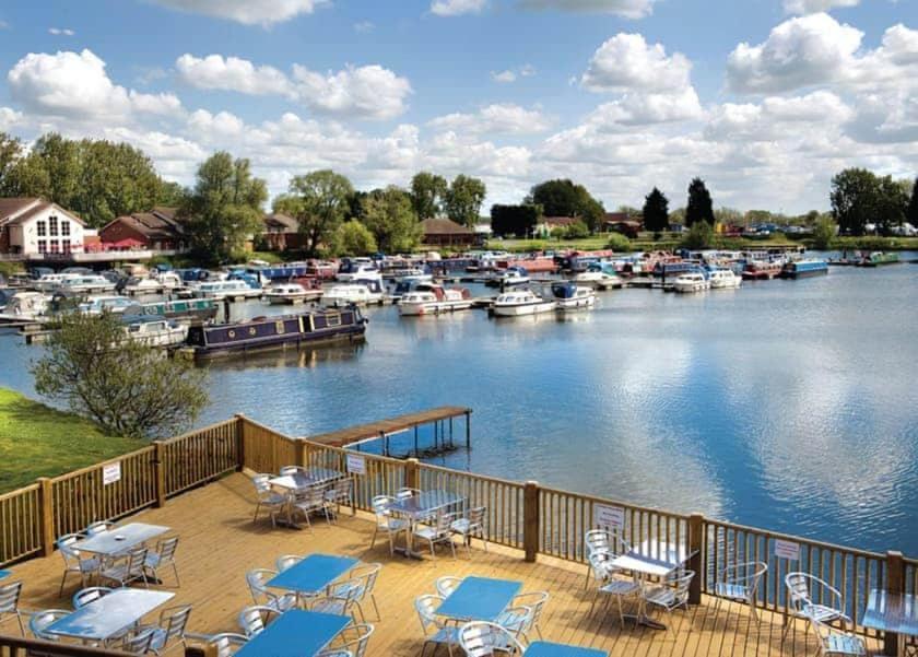 Billing Aquadrome Hotel Northampton Kültér fotó