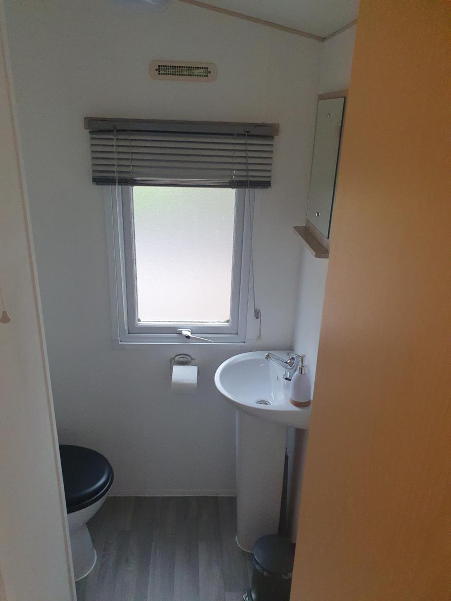 Billing Aquadrome Hotel Northampton Kültér fotó